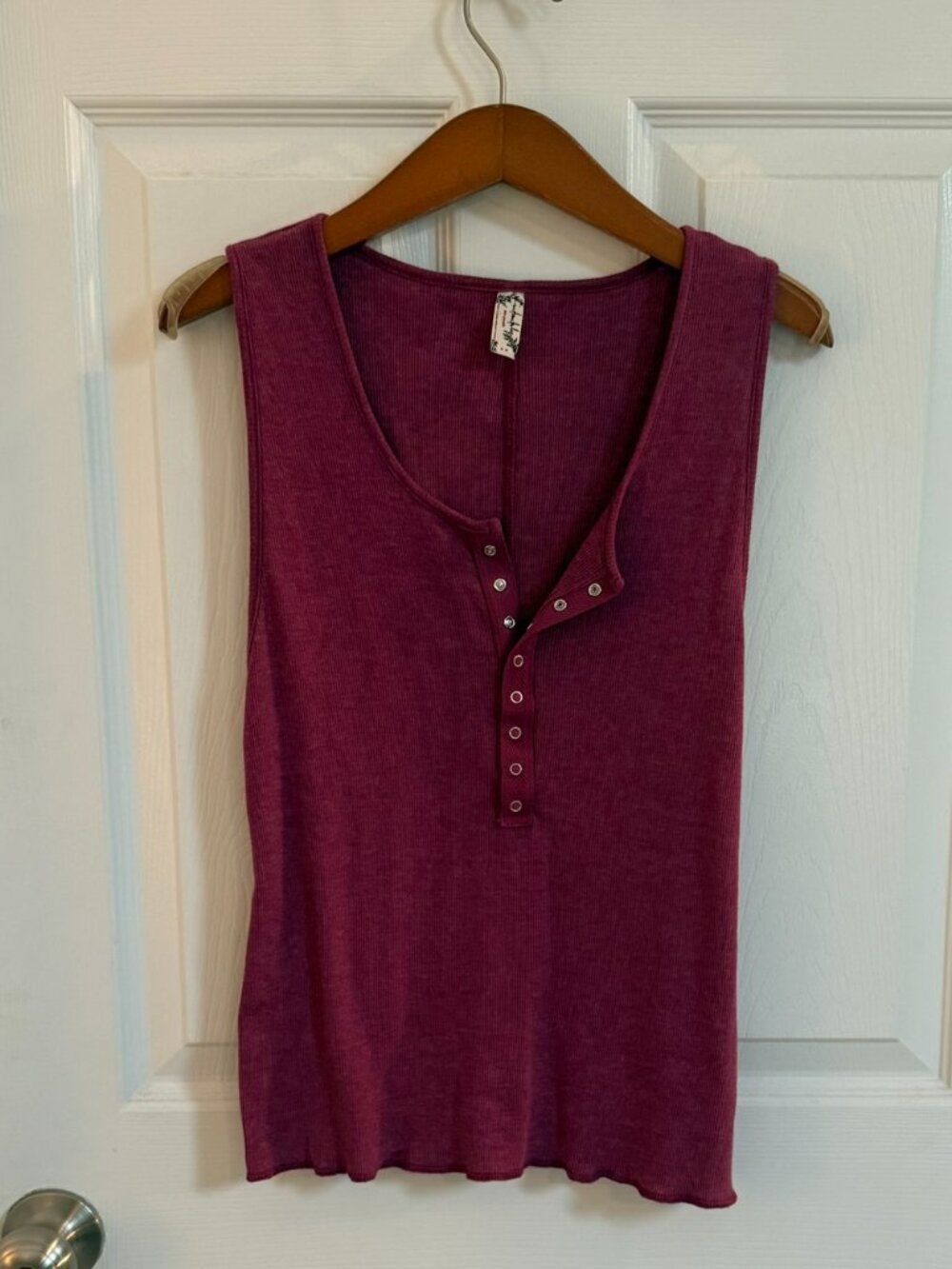 Free People The Laid Back Tank Myrtle Magenta Medium - Picture 2 of 5